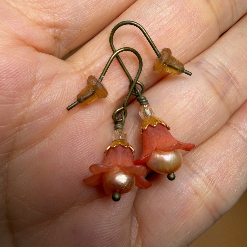 Vintage Feminine Peach Bell Flower Dangle Earrings